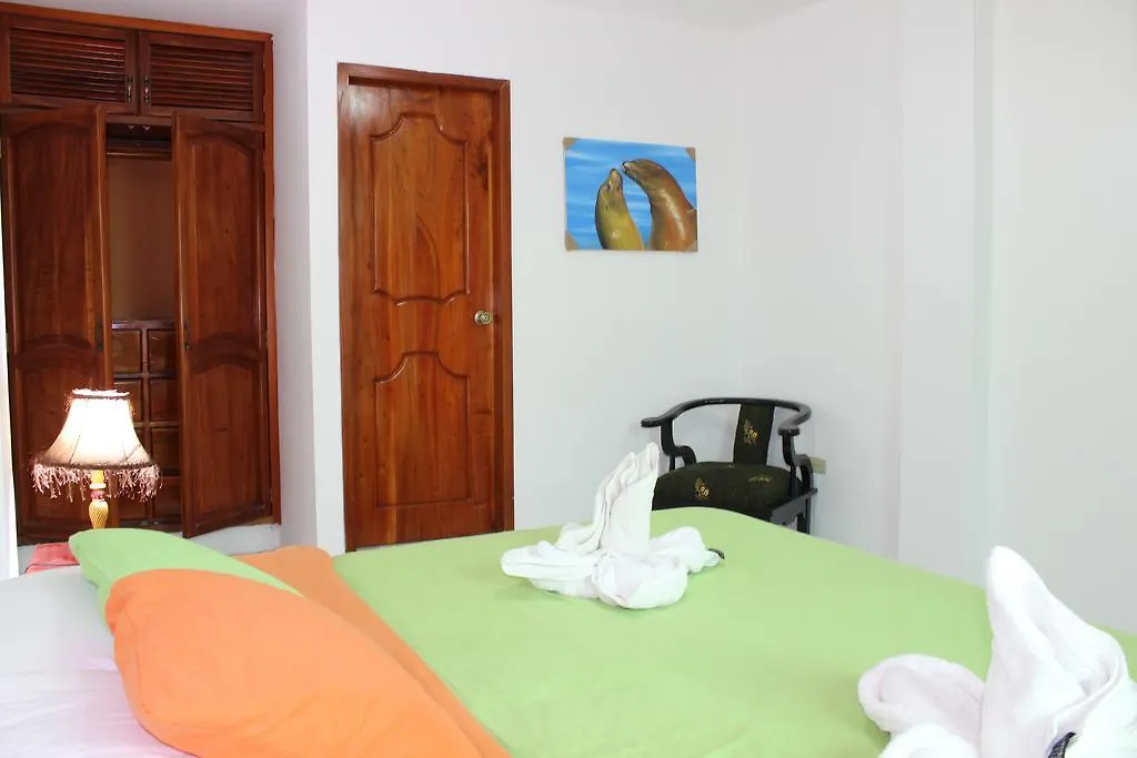 The Island Home Puerto Ayora  Guest house Puerto Ayora (Galapagos Islands)